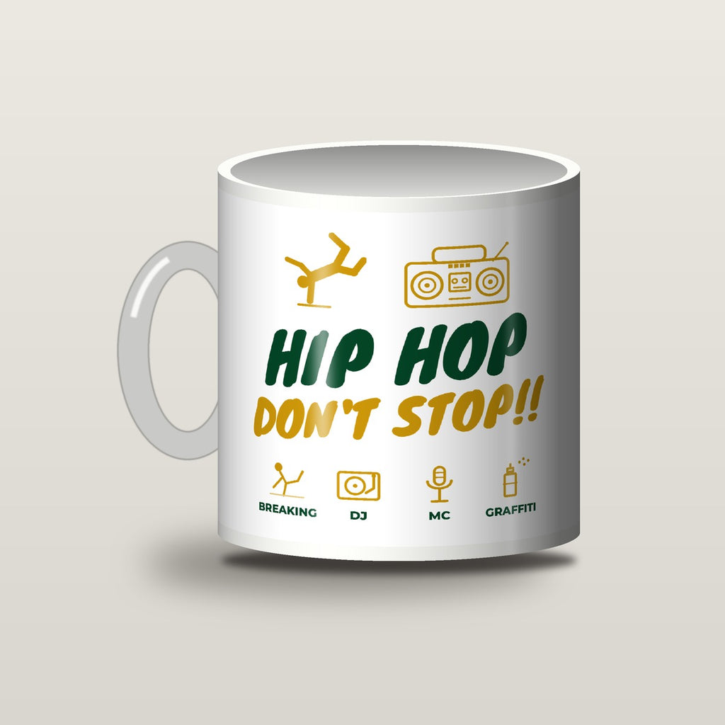 Hvit kopp, bakside: HIP HOP DON'T STOP!!, breaker, kassettspiller og hiphopens fire elementer